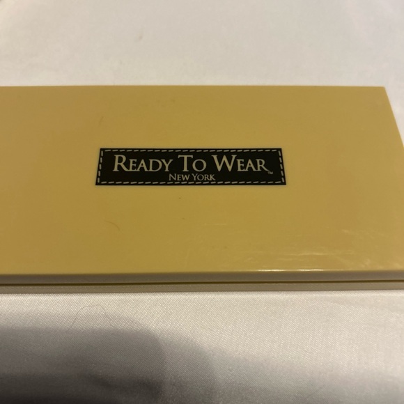 Ready To Wear New York The Face Premier Collection Fresh Florals palette - Picture 7 of 9